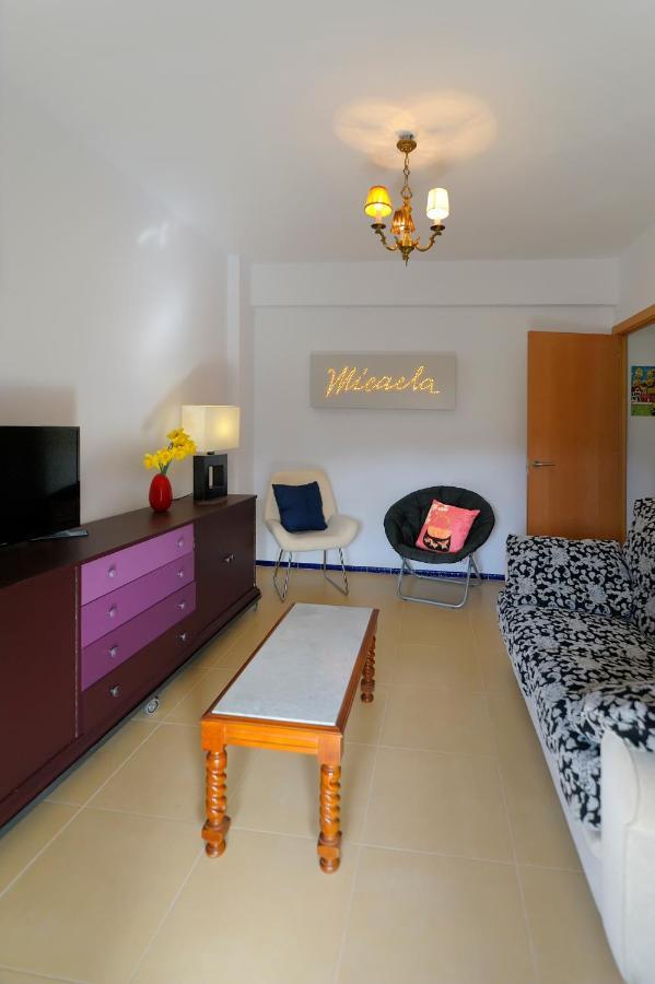 La Casina De Micaela Villa Perales del Puerto Luaran gambar